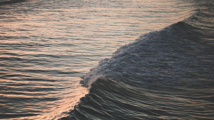 The Powerful Promises of God: Devotions With John Piper