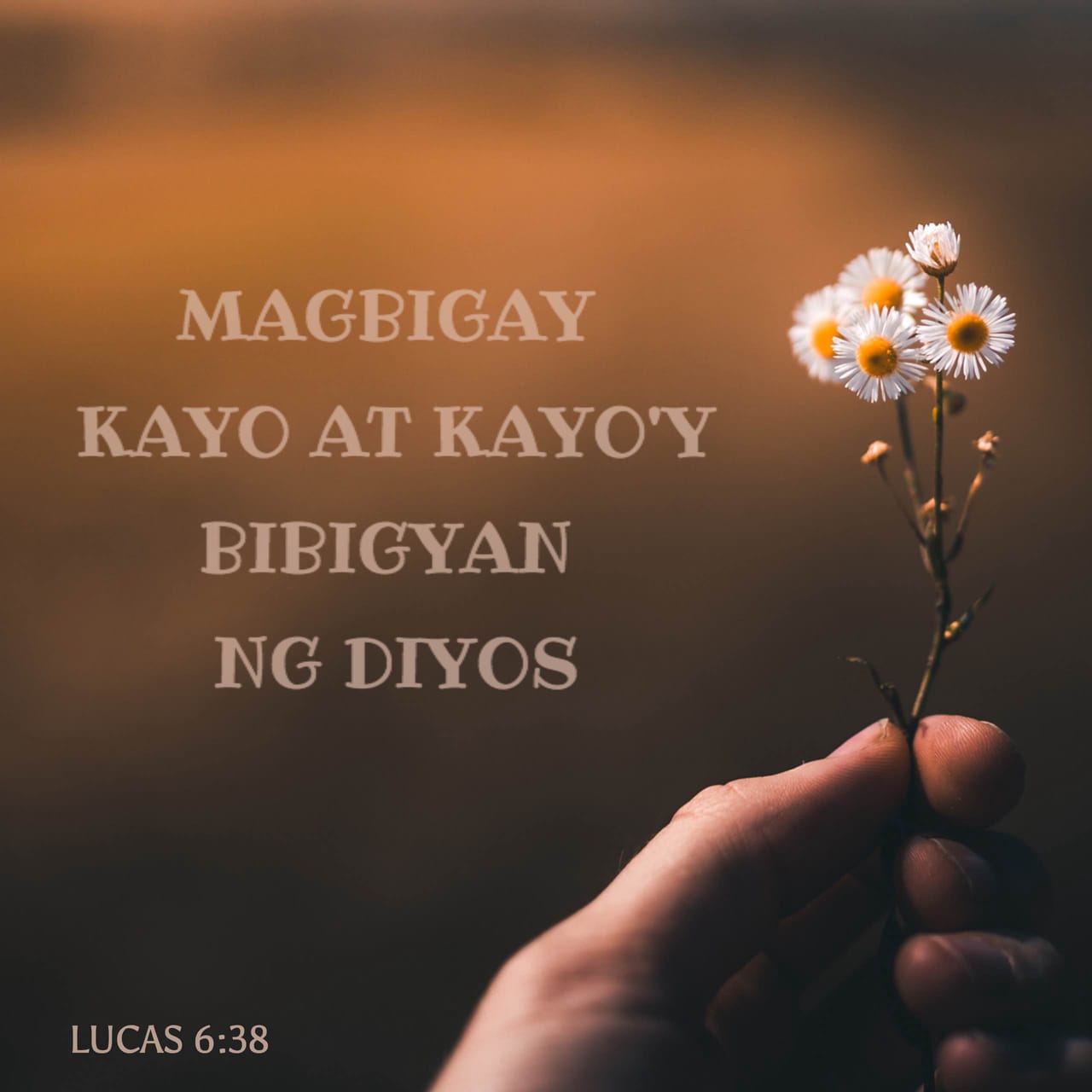 Lucas 638 Magbigay kayo at kayo'y bibigyan ng Diyos hustong takal