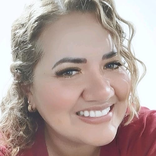 Bible profile picture for @Frannia