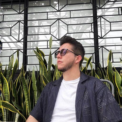 Bible profile picture for @pabloar