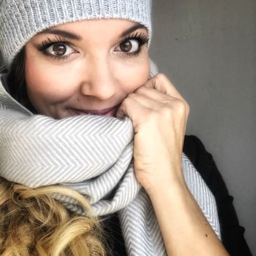 Bible profile picture for @Catwalk