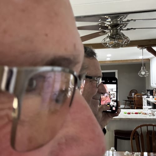 Bible profile picture for @richarpd