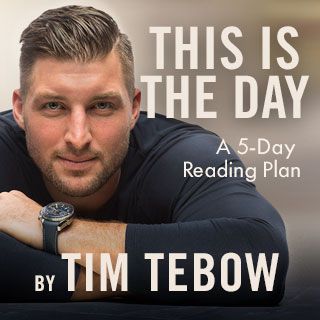 Shaken: Discovering Your True Identity in the Midst of Life's Storms: Tebow,  Tim, Gregory, A. J.: 9780735289864: : Books