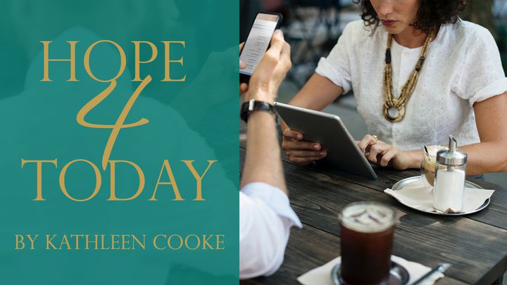 Hope 4 Today: Staying Connected To God In A Distracted Culture